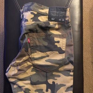 Levi’s 511 Camouflage Pant